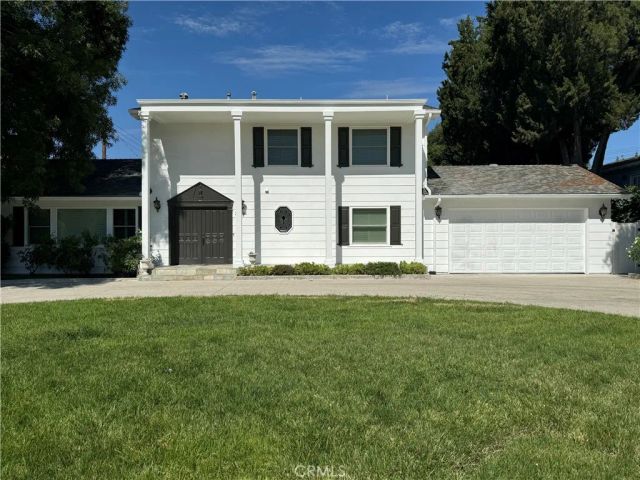 23861 Crosson Drive, Woodland Hills, CA 91367