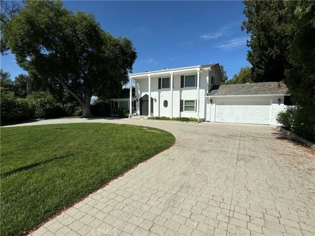 23861 Crosson Drive, Woodland Hills, CA 91367
