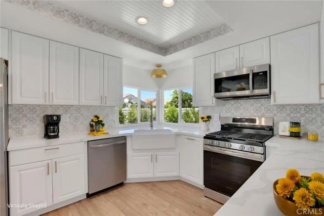 43935 Via Granada, Palm Desert, CA 92211