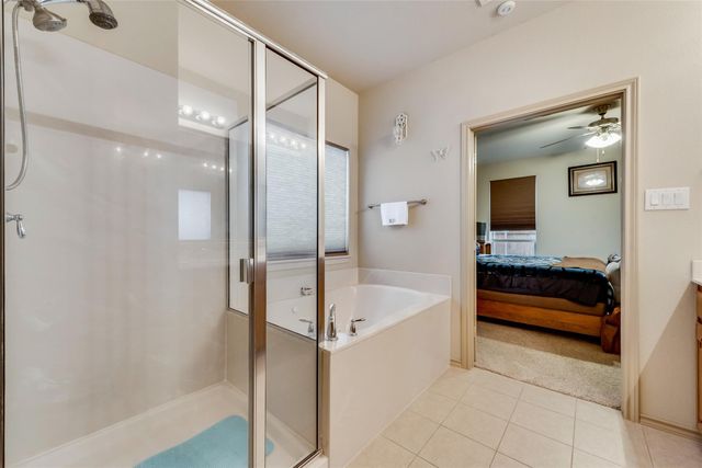 10928 Hawks Landing Road, Fort Worth, TX 76052