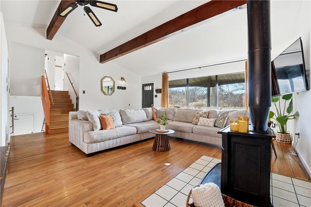 2878 Old Plank Rd, Neshannock Twp, PA 16105