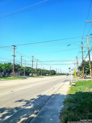 4846 E Houston, San Antonio, TX 78220