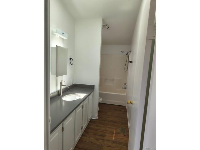100 Wenatchee St, Lochbuie, CO 80603