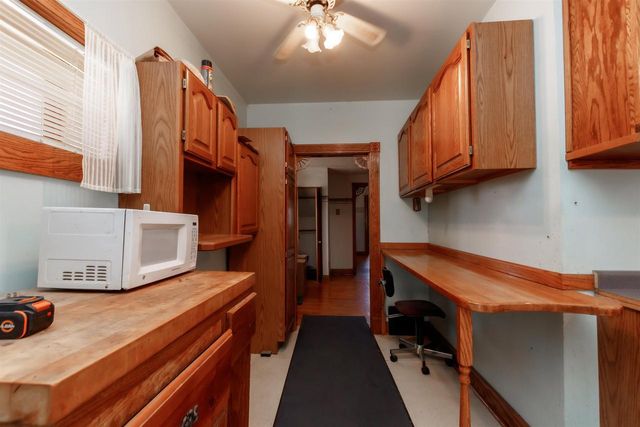 302 W DIVISION STREET, Fond Du Lac, WI 54935