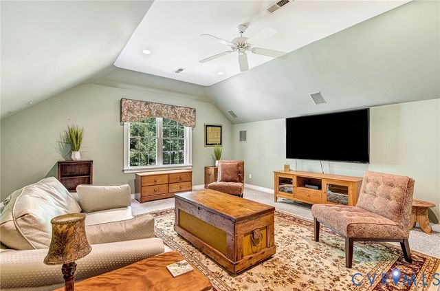 3131 Shadow Creek Dr, Powhatan, VA 23139