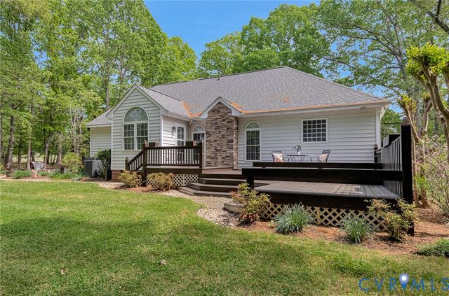 3131 Shadow Creek Dr, Powhatan, VA 23139