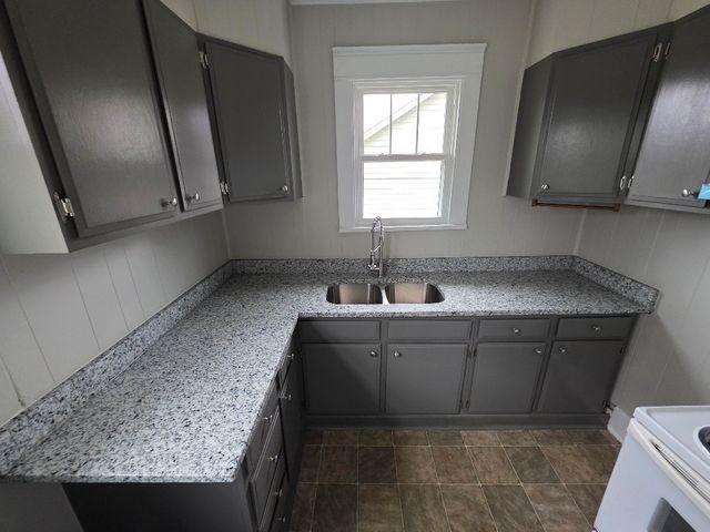 933 Curdwood Blvd, Nashville, TN 37216