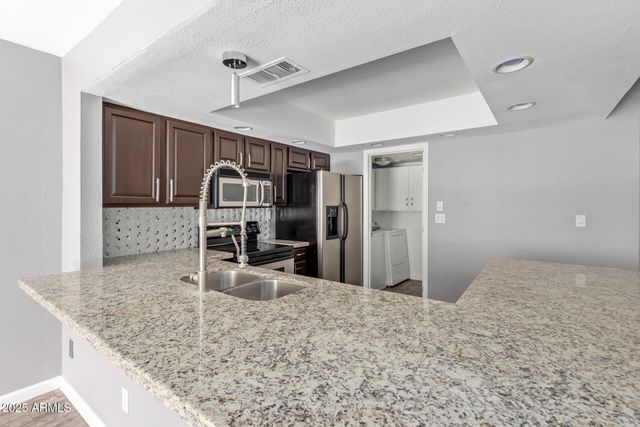 4601 N 73rd Street Unit 9, Scottsdale, AZ 85251