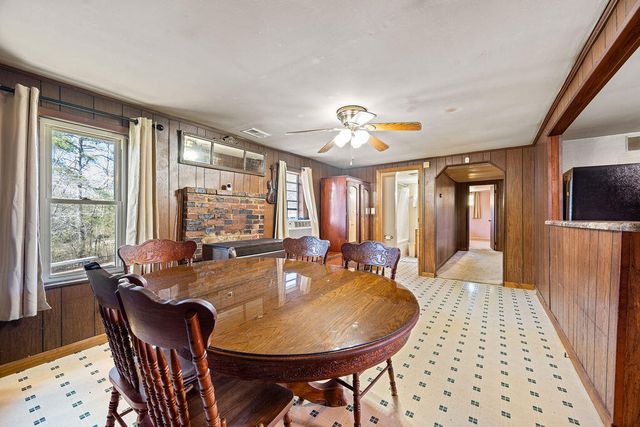 785 W 12th Street, Chickamauga, GA 30707