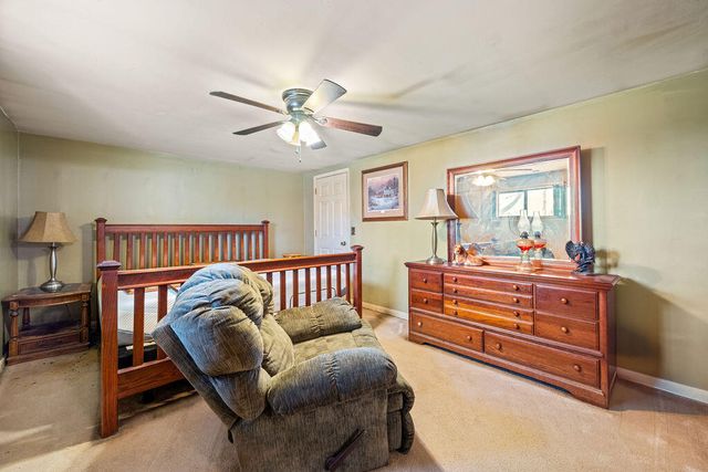 785 W 12th Street, Chickamauga, GA 30707