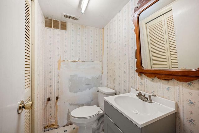 785 W 12th Street, Chickamauga, GA 30707