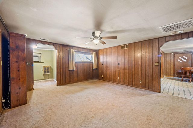 785 W 12th Street, Chickamauga, GA 30707