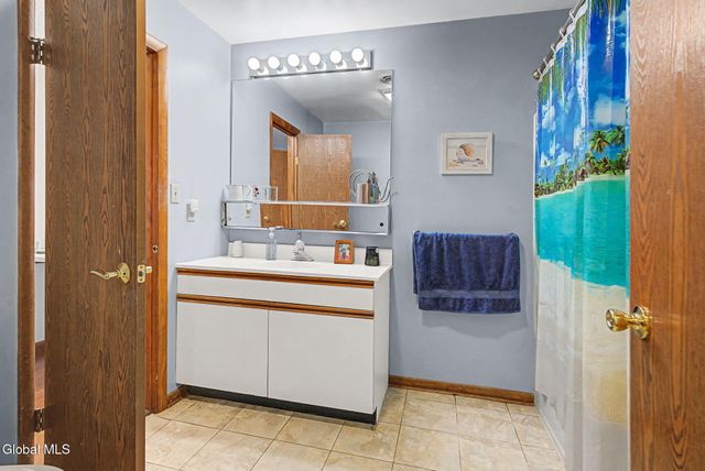 1103 Greenwich Drive, Albany, NY 12203