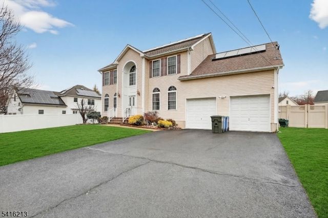 127 Churchill Ave, Franklin Twp., NJ 08873