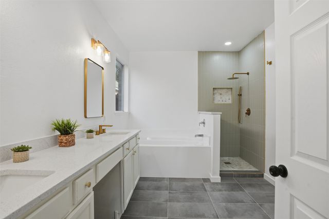 9009 Trail Blazer Drive, Fort Worth, TX 76131