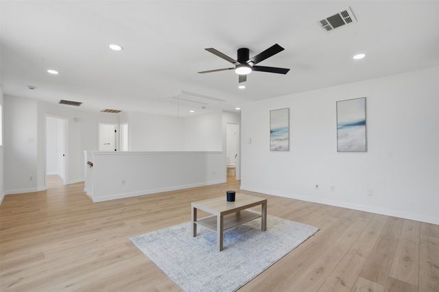 9009 Trail Blazer Drive, Fort Worth, TX 76131