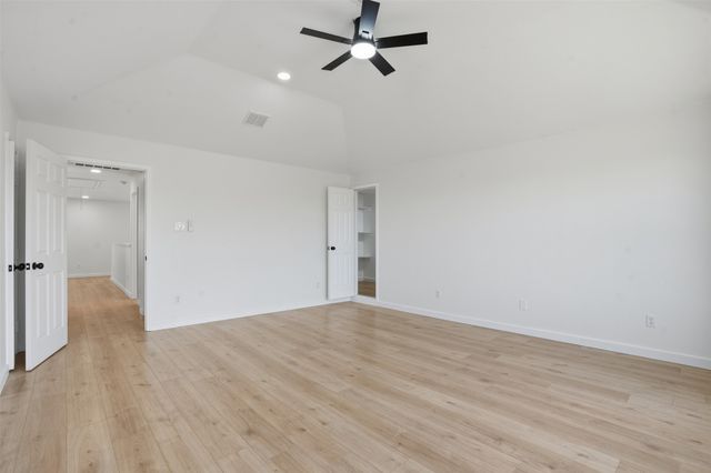 9009 Trail Blazer Drive, Fort Worth, TX 76131