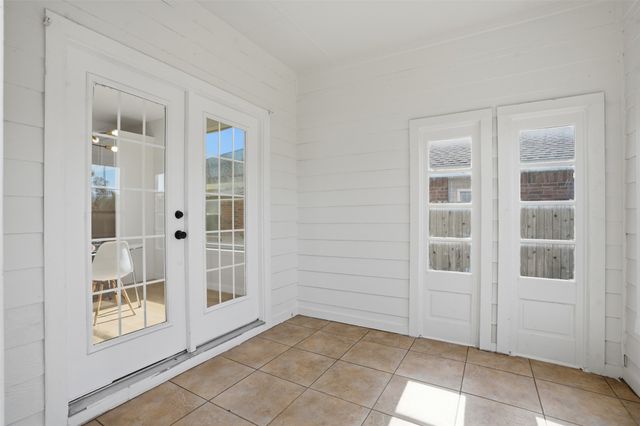 9009 Trail Blazer Drive, Fort Worth, TX 76131