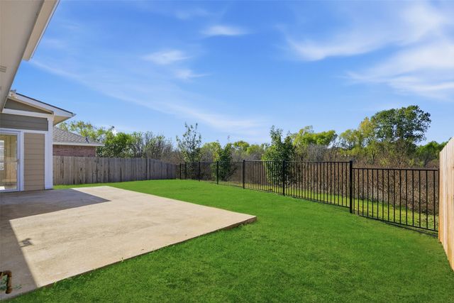 9009 Trail Blazer Drive, Fort Worth, TX 76131