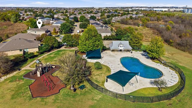 9009 Trail Blazer Drive, Fort Worth, TX 76131