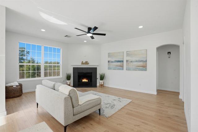 9009 Trail Blazer Drive, Fort Worth, TX 76131