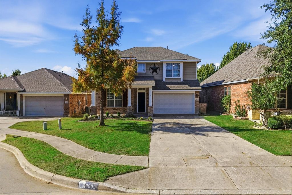 9009 Trail Blazer Drive, Fort Worth, TX 76131