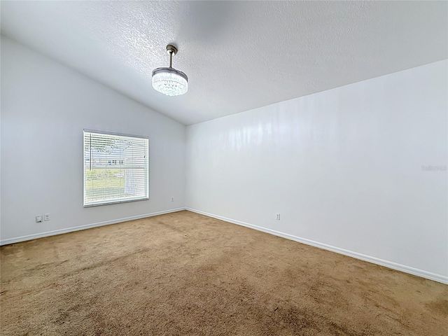 127 STEWART LAKE LOOP, Groveland, FL 34736