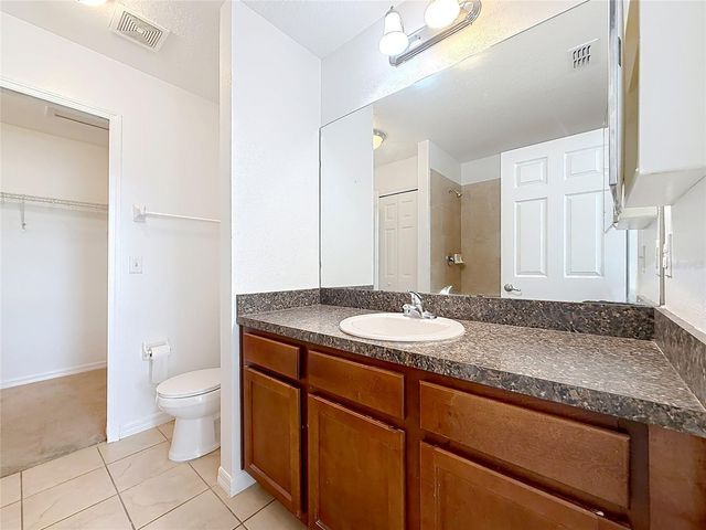 127 STEWART LAKE LOOP, Groveland, FL 34736
