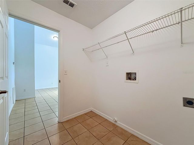 127 STEWART LAKE LOOP, Groveland, FL 34736
