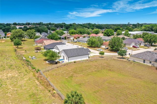 127 STEWART LAKE LOOP, Groveland, FL 34736