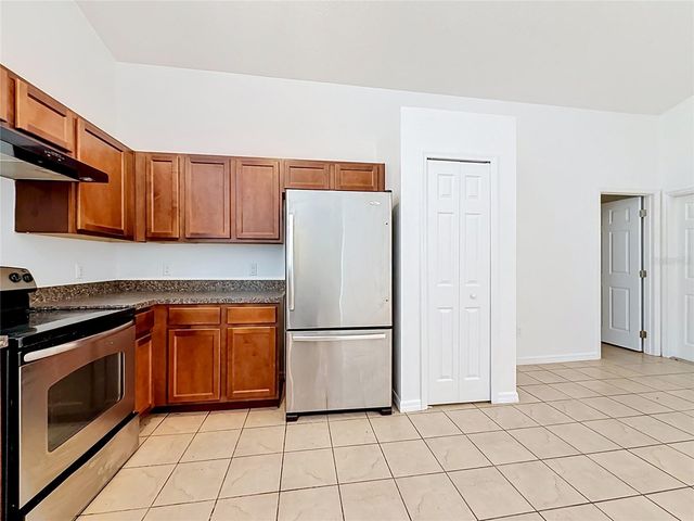 127 STEWART LAKE LOOP, Groveland, FL 34736