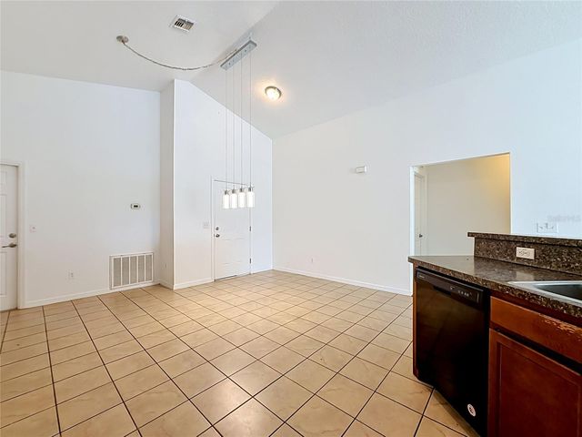 127 STEWART LAKE LOOP, Groveland, FL 34736