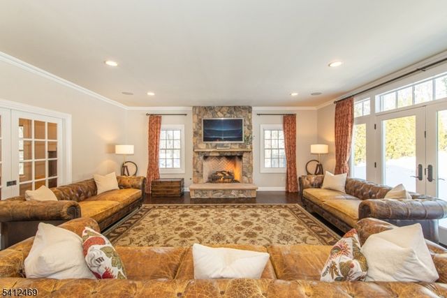 36 Sandy Hill Rd, Chatham Twp., NJ 07928