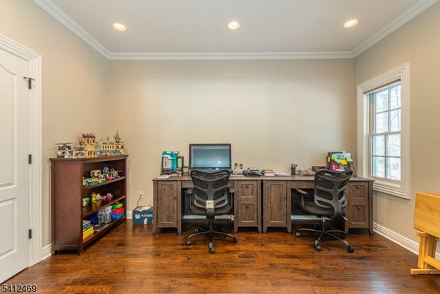 36 Sandy Hill Rd, Chatham Twp., NJ 07928