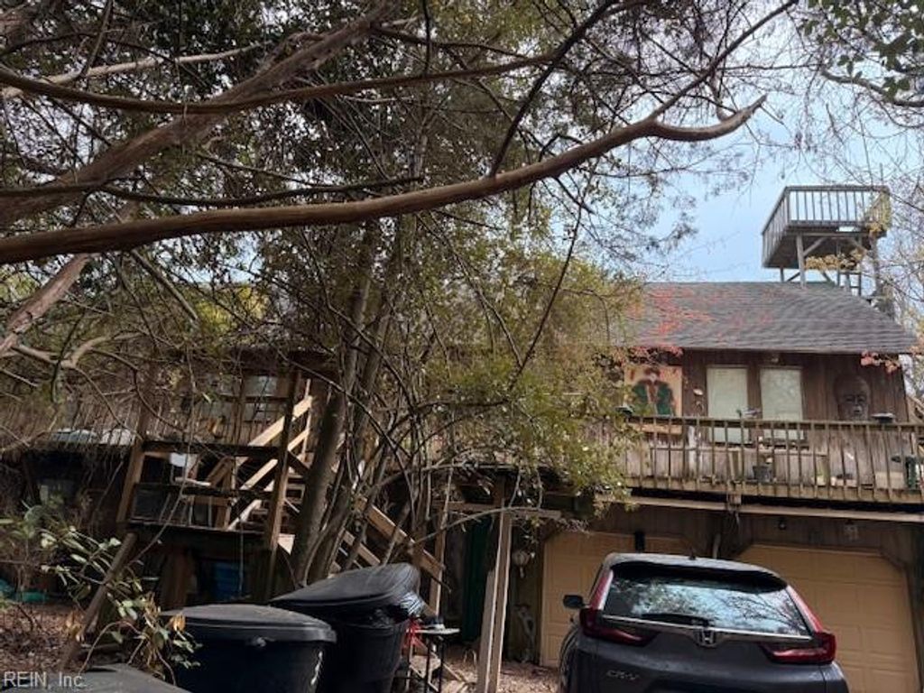 313 Spot LN, Virginia Beach, VA 23456