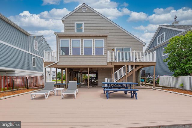121 BRANDYWINE DR, Bethany Beach, DE 19930