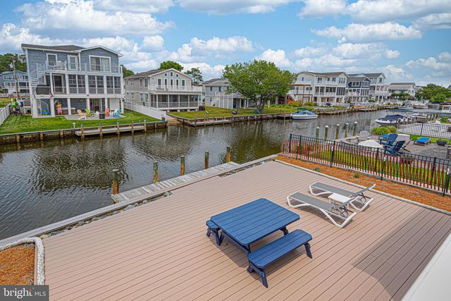 121 BRANDYWINE DR, Bethany Beach, DE 19930