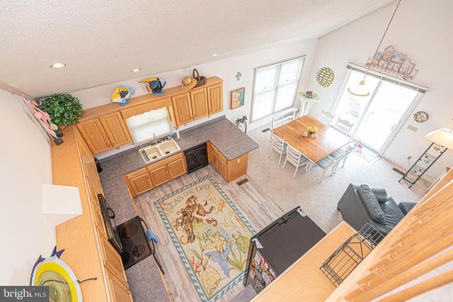 121 BRANDYWINE DR, Bethany Beach, DE 19930