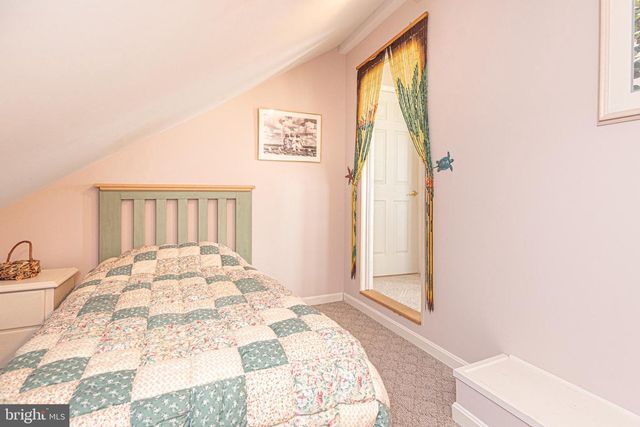 121 BRANDYWINE DR, Bethany Beach, DE 19930