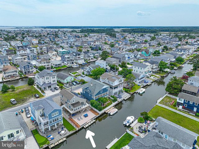 121 BRANDYWINE DR, Bethany Beach, DE 19930