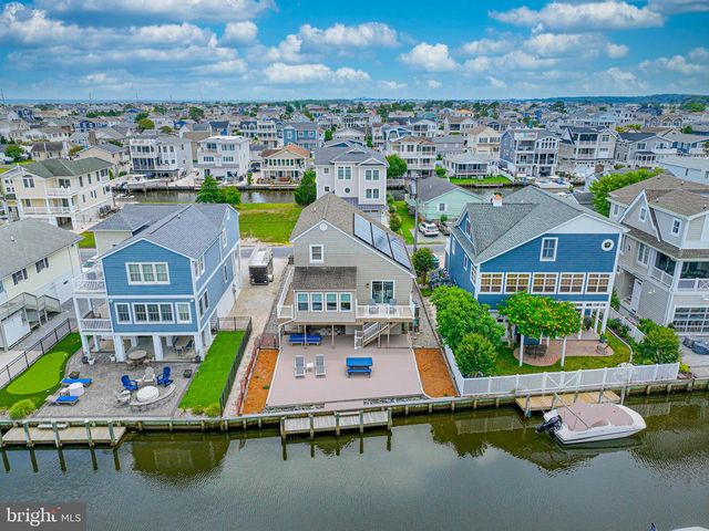 121 BRANDYWINE DR, Bethany Beach, DE 19930