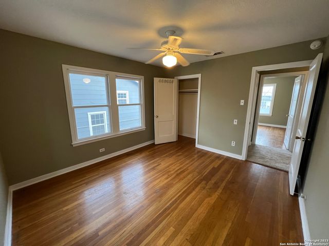 430 BRYN MAWR DR, San Antonio, TX 78209