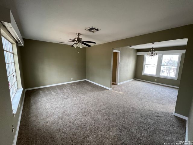 430 BRYN MAWR DR, San Antonio, TX 78209
