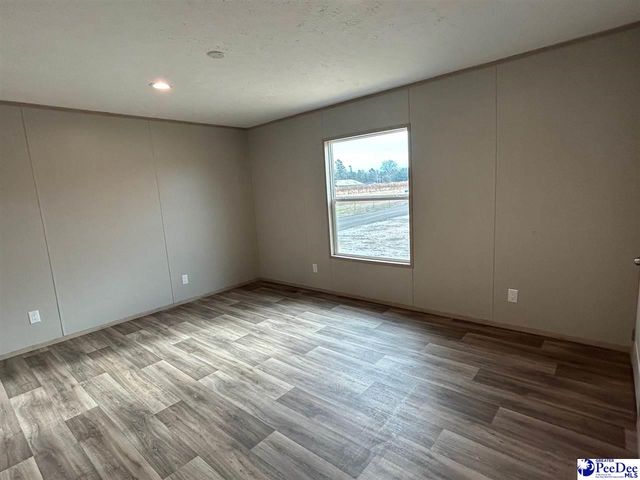 4053 Twin church rd, Timmonsville, SC 29541