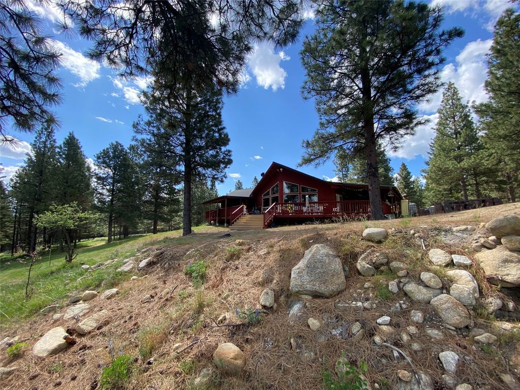 387 BLUE JAY LANE, HAMILTON, MT 59840, HAMILTON, MT Clearwater Properties