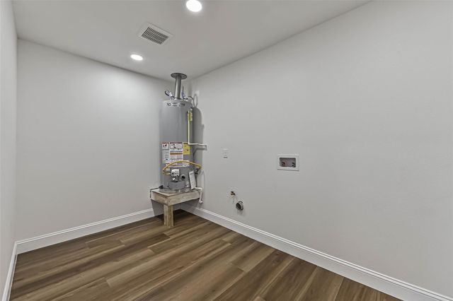 229 Burkett Street, Richwood, TX 77531