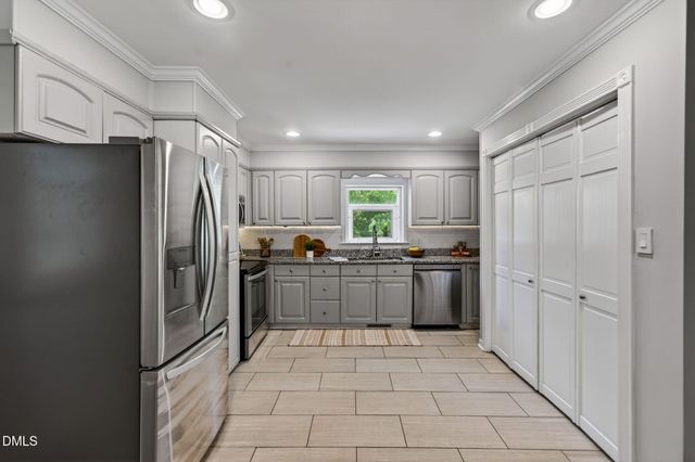 3901 Quail Hollow Drive, Raleigh, NC 27609