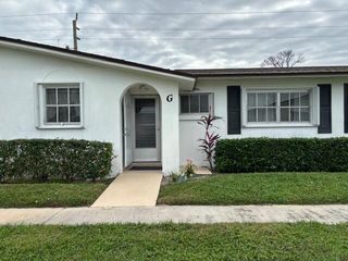 2936 Crosley Drive E G, West Palm Beach, FL 33415