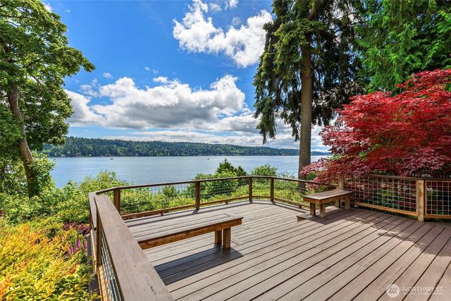6222 Illahee Road NE, Bremerton, WA 98311