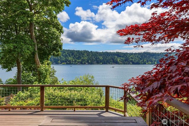 6222 Illahee Road NE, Bremerton, WA 98311